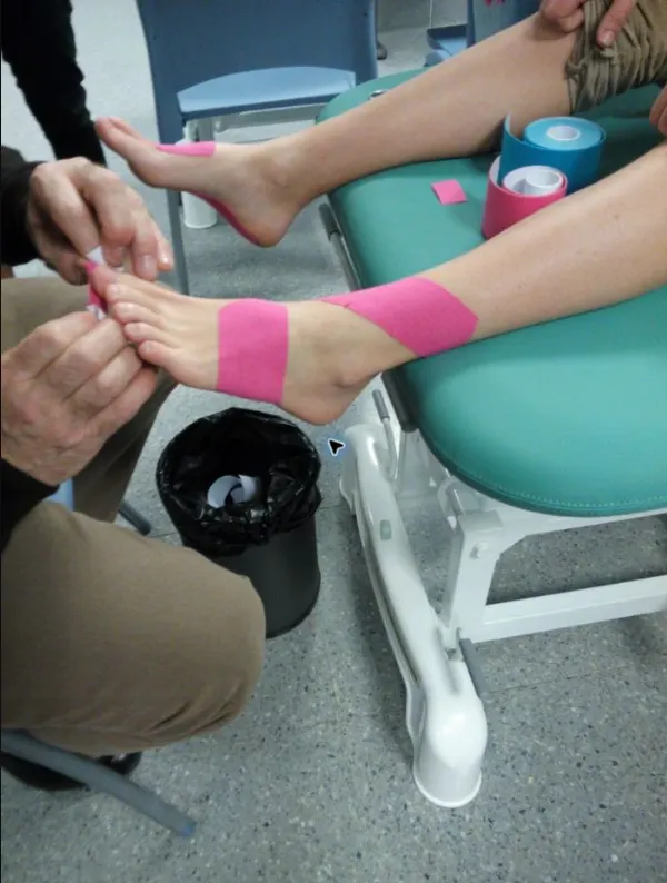 Formation aux bandages fonctionnels du pied